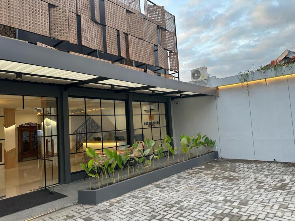 Hotel Masri Living By Daphna International Jogyakarta Zewnętrze zdjęcie
