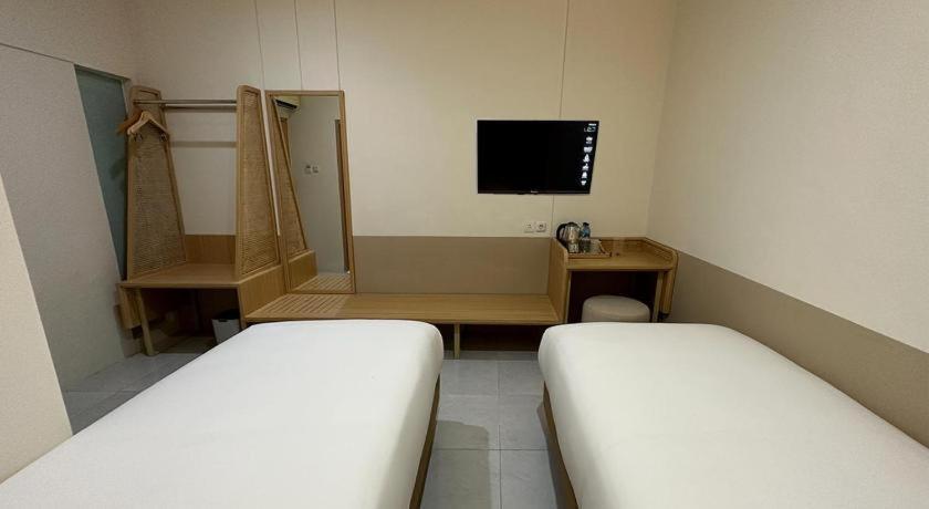 Hotel Masri Living By Daphna International Jogyakarta Zewnętrze zdjęcie
